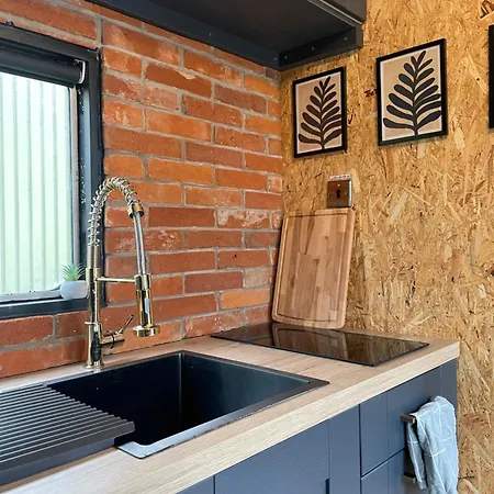 Horse Truck Tiny With Hot Tub * 阿什本