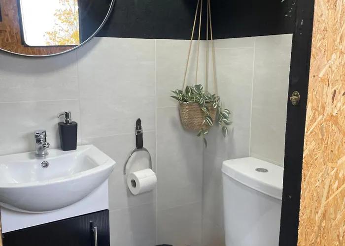 Horse Truck Tiny With Hot Tub *